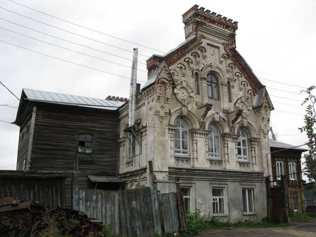 Дом Ф.Варыпаева, Нижегородская область, г. Павлово, ул. Горького, 28