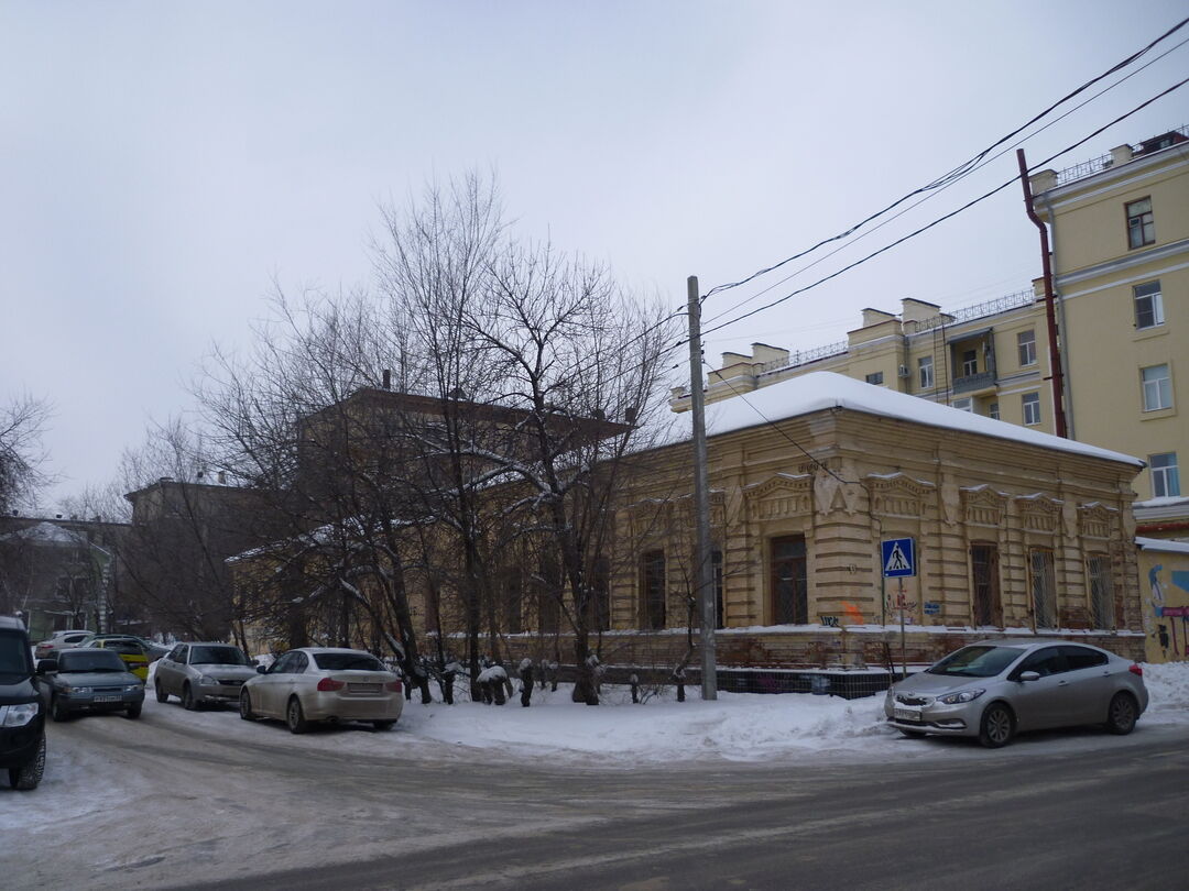Дом жилой (Ворошиловское отделение муниципальной милиции)