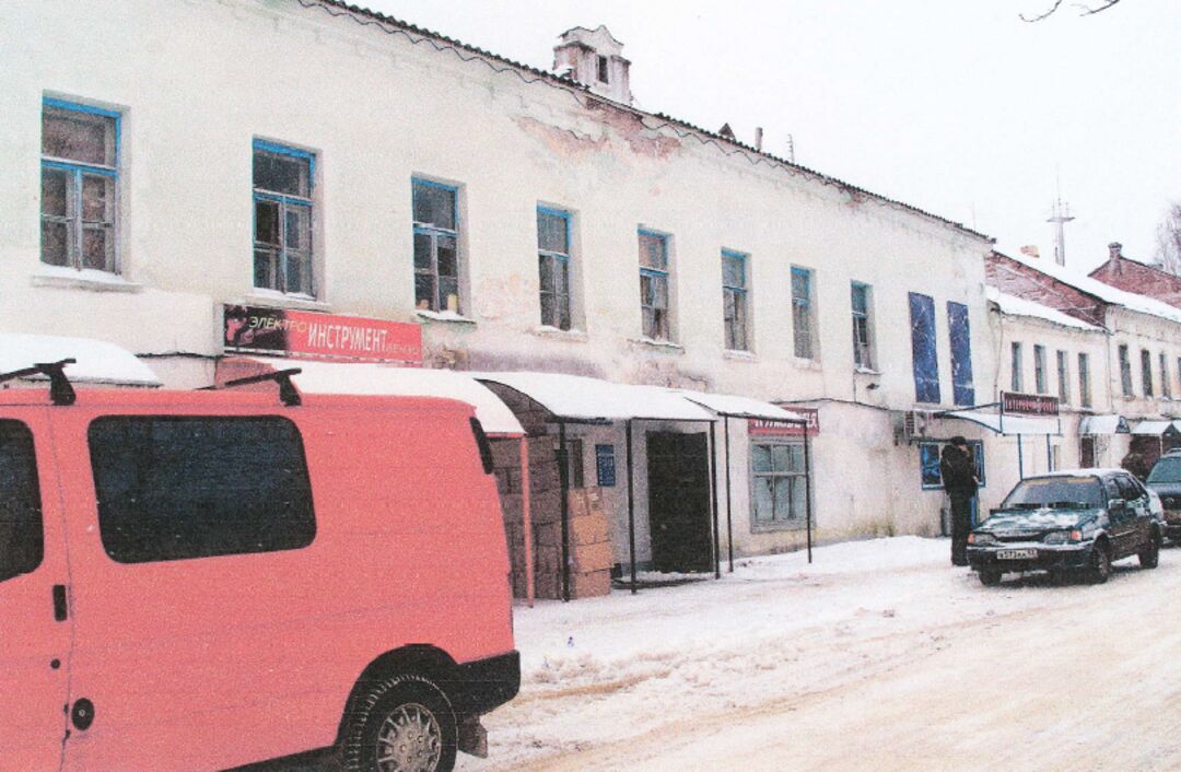 Дом жилой с лавкой
