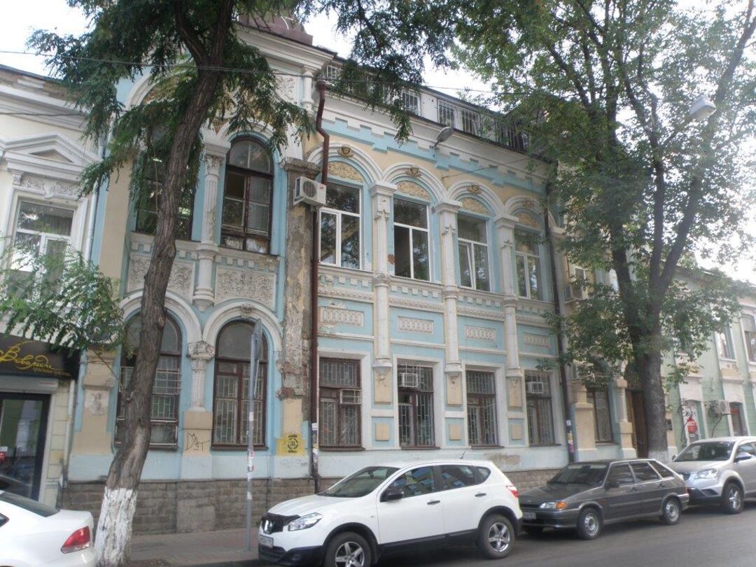 Дом И.М. Шапошникова, в котором располагалась художественная школа, основанная А.С. Чиненовым