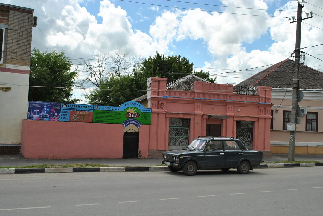 Дом б. торговой лавки