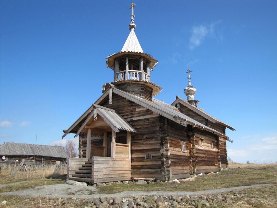 Село деревянное. Село деревянное Карелия. Часовня Емельяново деревянная. Село деревянное Карелия достопримечательности. Село деревянная Карелия Главная сцена.