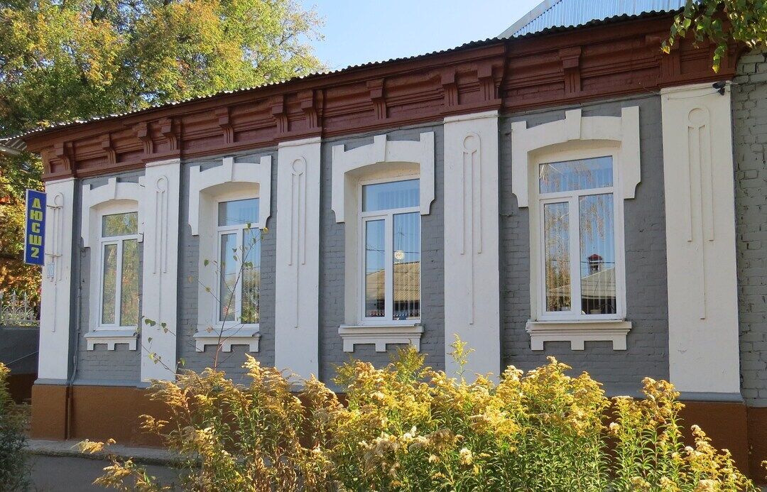 Одноэтажный флигель