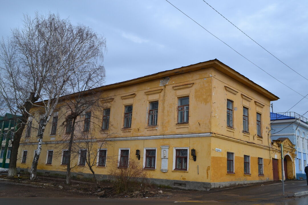 Здание начального училища