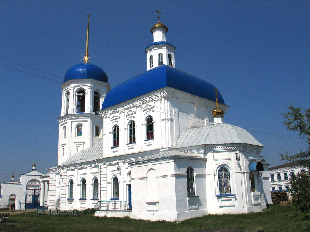 Церковь Петропавловская, Курганская область, Куртамышский район, г. Куртамыш,  пл. Революции, 1