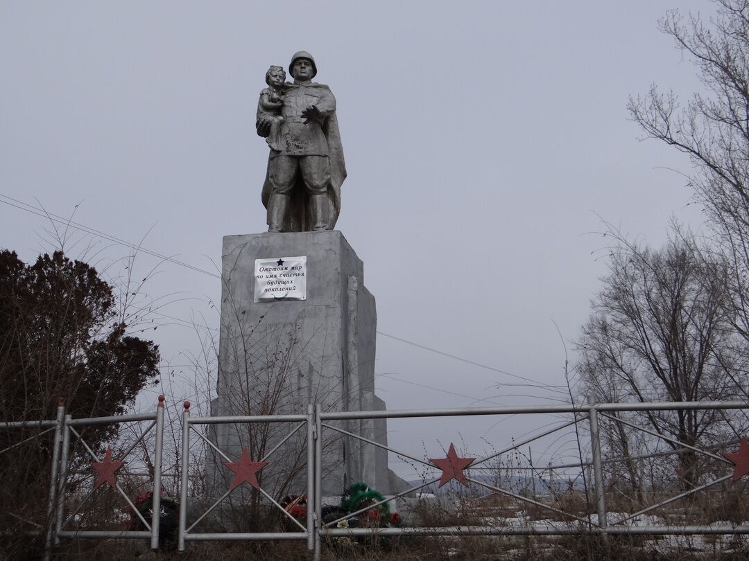 Погода эркен халк. Памятники Эркен-Шахар.