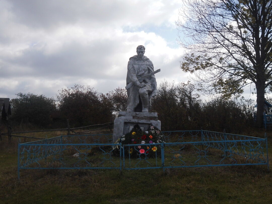 Суражские села. Братская могила советских воинов, погибших в 1943 г.. Овчинец Суражский район Брянская область. Кулаги Суражского района Брянской области. Братская могила советских воинов Жуковка Брянская.