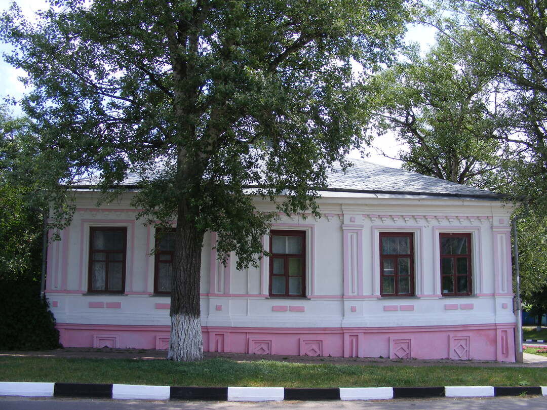 Дом Гольцева М.В., Белгородская область, Корочанский район, город Короча,  ул. Дорошенко, 28