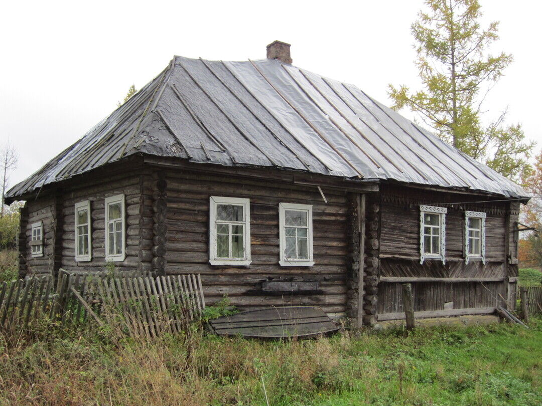 Усадьба крестьянская Филипповых. Дом жилой, Псковская область, Плюсский  район, д. Бор, д. 35, Лядская волость