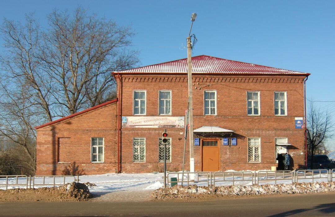 Здание женской гимназии, Новгородская область, Боровичский район, городское поселение город Боровичи, г. Боровичи, площадь Во