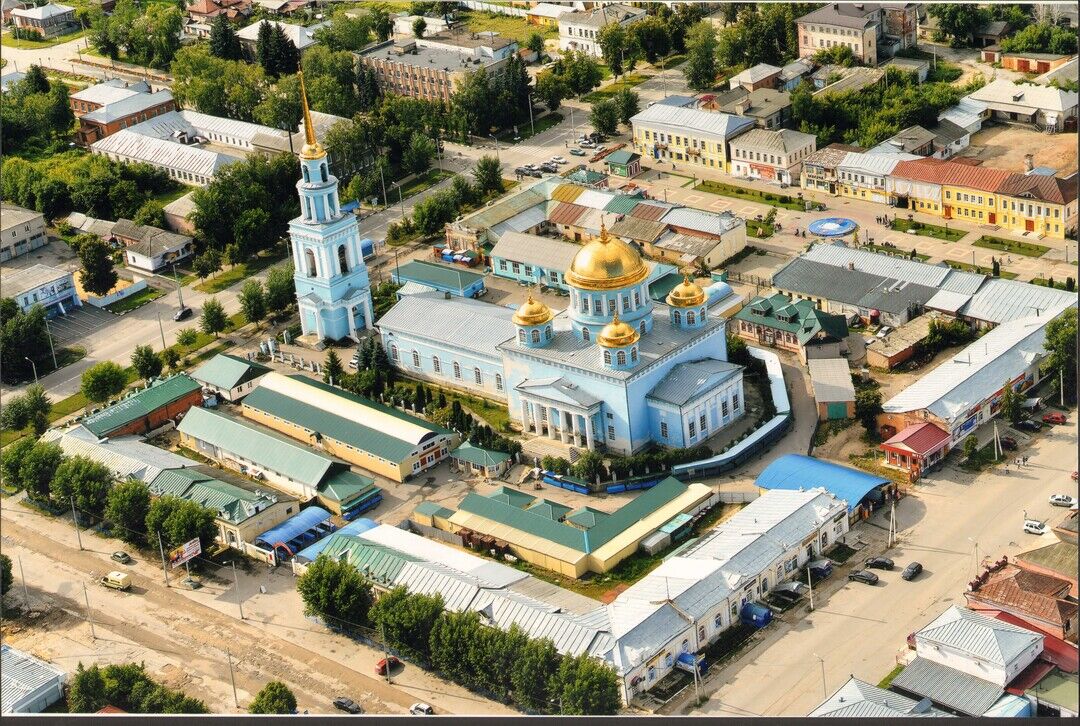 Город лебедянь. Город Лебедянь Липецкой области. Липецкая область, Лебедянский р-н, Лебедянь. Ново-Казанский собор Лебедянь. Город Лебедянь Лебедянский район.