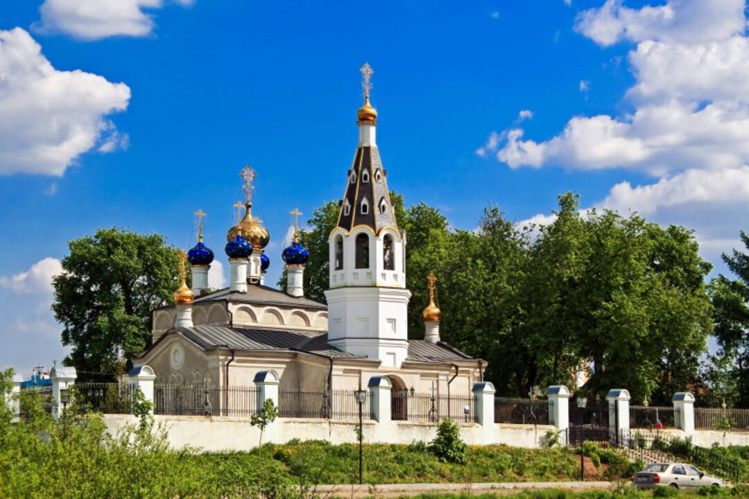 Храмы в одинцовском районе. Никольский храм Сидоровское. Церковь Николая Чудотворца село Сидоровское. Церковь село Сидоровское Одинцовский район. Храм в селе Сидоровское Одинцовского района.