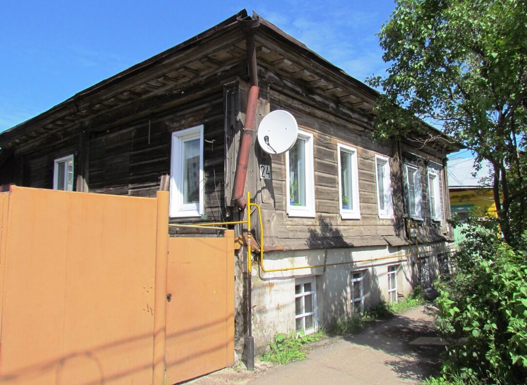 Город галич улица. Галич ул Луначарского. Дом жилой Палиловых г Галич. Луначарского 24. Ул Луначарского Павлово Нижегородская область.