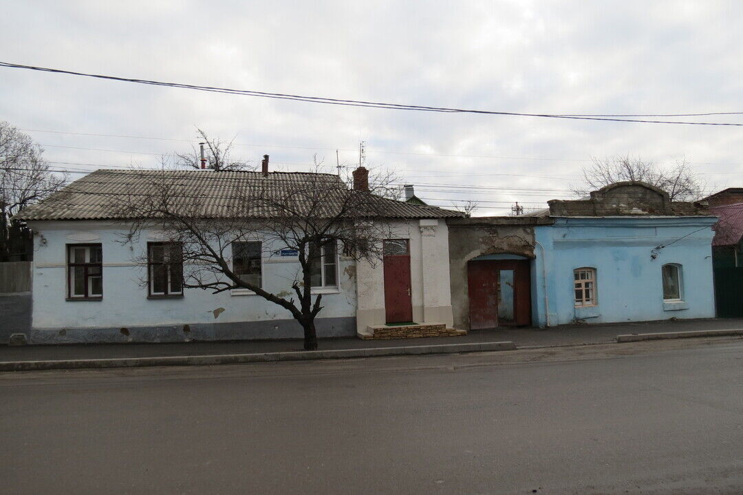 Усадьба жилая (дом, флигель)