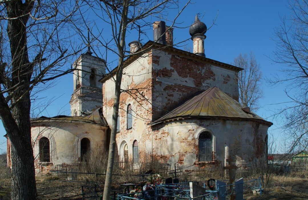 Село ивановское. Богоявленская Церковь Ивановское село. Деревня Ивановское Тверская область. Овцино Тверская область. Овцино Ленинградская область Церковь.