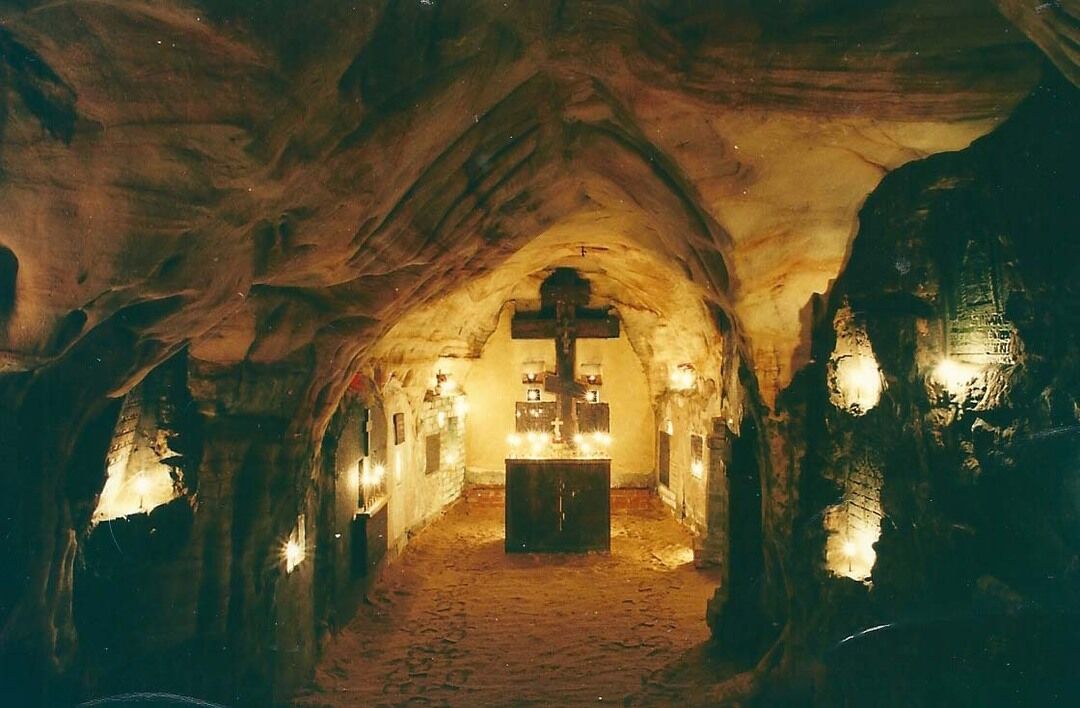 Пещеры киево печерская лавра фото пещеры