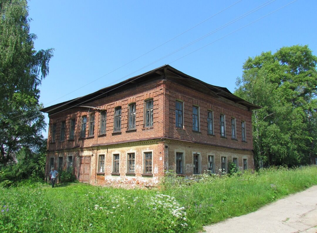 Дом жилой Божедомова, Костромская область, Сусанинский район, п. Сусанино,  ул. Крупской, 31