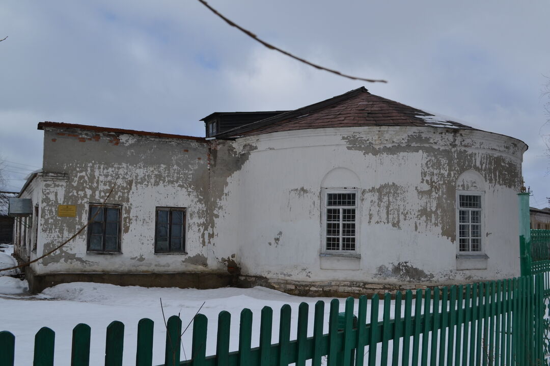 Холмогоры улицы. Никольская Церковь Холмогоры. Церковь в селе Холмогоры. Свято Никольский храм Холмогоры Архангельской области. Храм на Холмогорской улице.