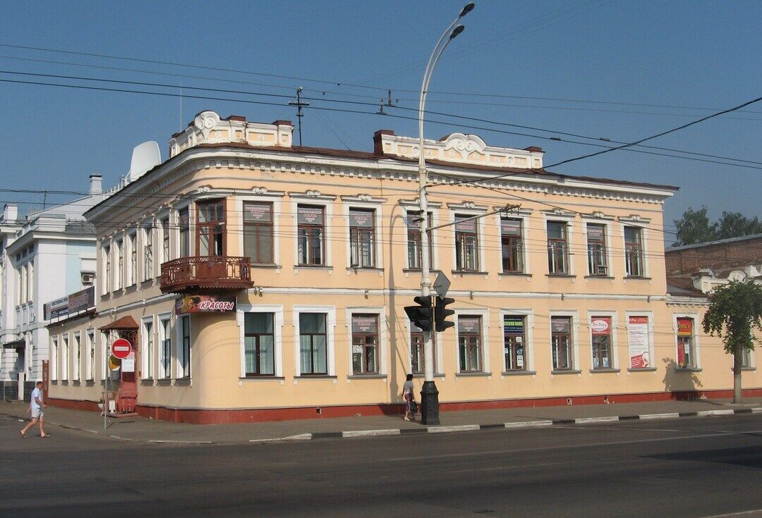 Жилой дом - дом купца Толмачева, Госбанк, Тамбовская область, г.Тамбов,  ул.Советская/ ул.Октябрьская, 120/ 5