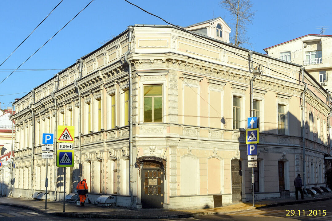 Городская усадьба маршака. Флигель городской усадьбы купца т. а. Кудрявцева.. Городская усадьба ф. а. Толстого — Карзинкиных. Солянка дом 3. Флигель городской усадьбы Калуга.