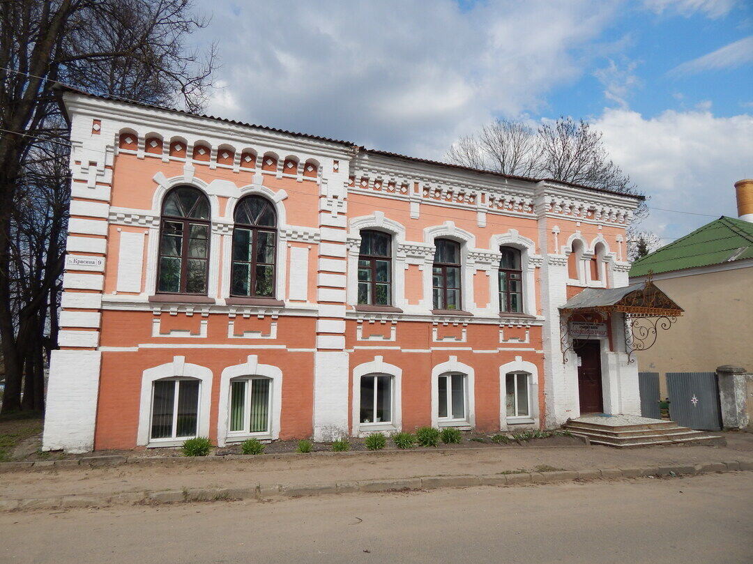 Дом Полозова, Смоленская область, Рославльский район, город Рославль, ул.  Красина, д.9