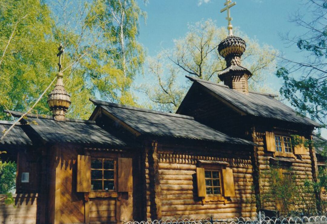 Церковь в Долгопрудном на Лихачевском шоссе