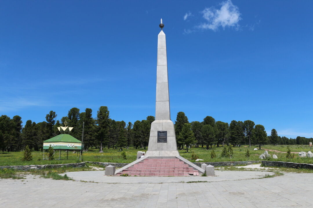 Обелиск фото. Обелиск Алтай. Обелиски России. Аргудан Обелиск. Балтас Обелиск.