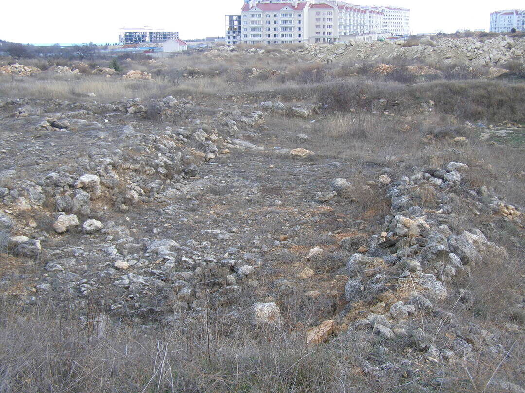 Юхарина балка в севастополе на карте севастополя. Юхарина балка Севастополь. Сухарная балка Севастополь. Храм Юхарина балка Севастополь.