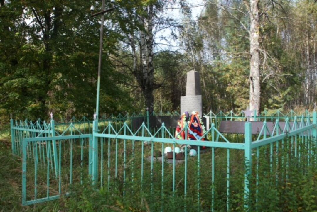 Братская могила