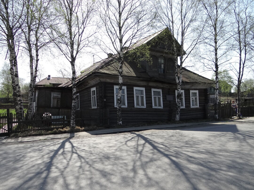 Здание, где в 1941-1944 гг. размещался штаб партизанского движения Карельского фронта