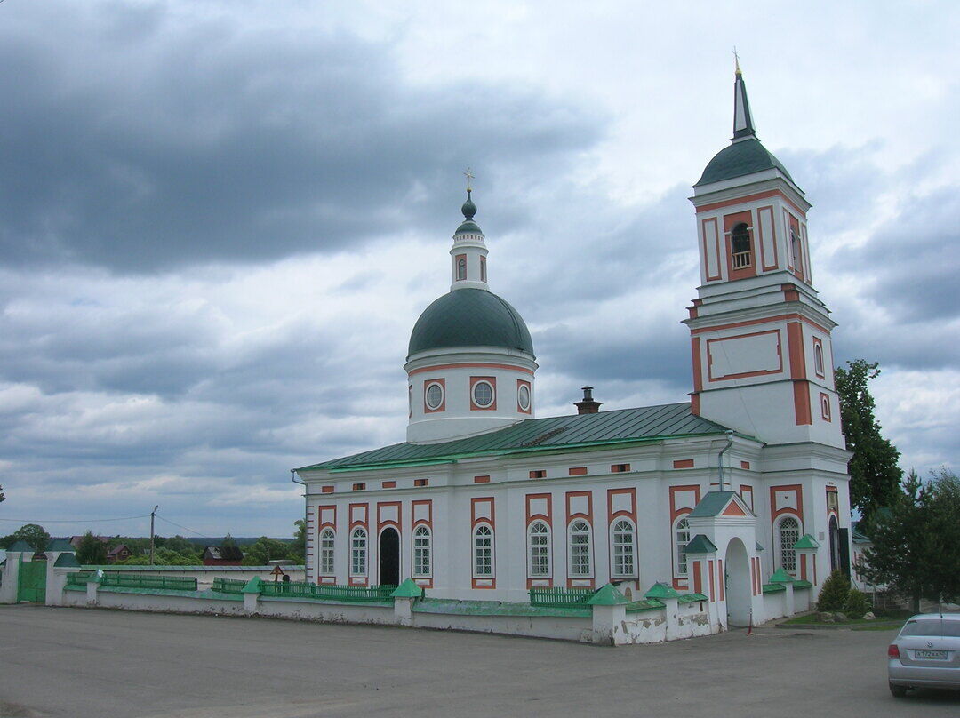 Нижние прыски храм