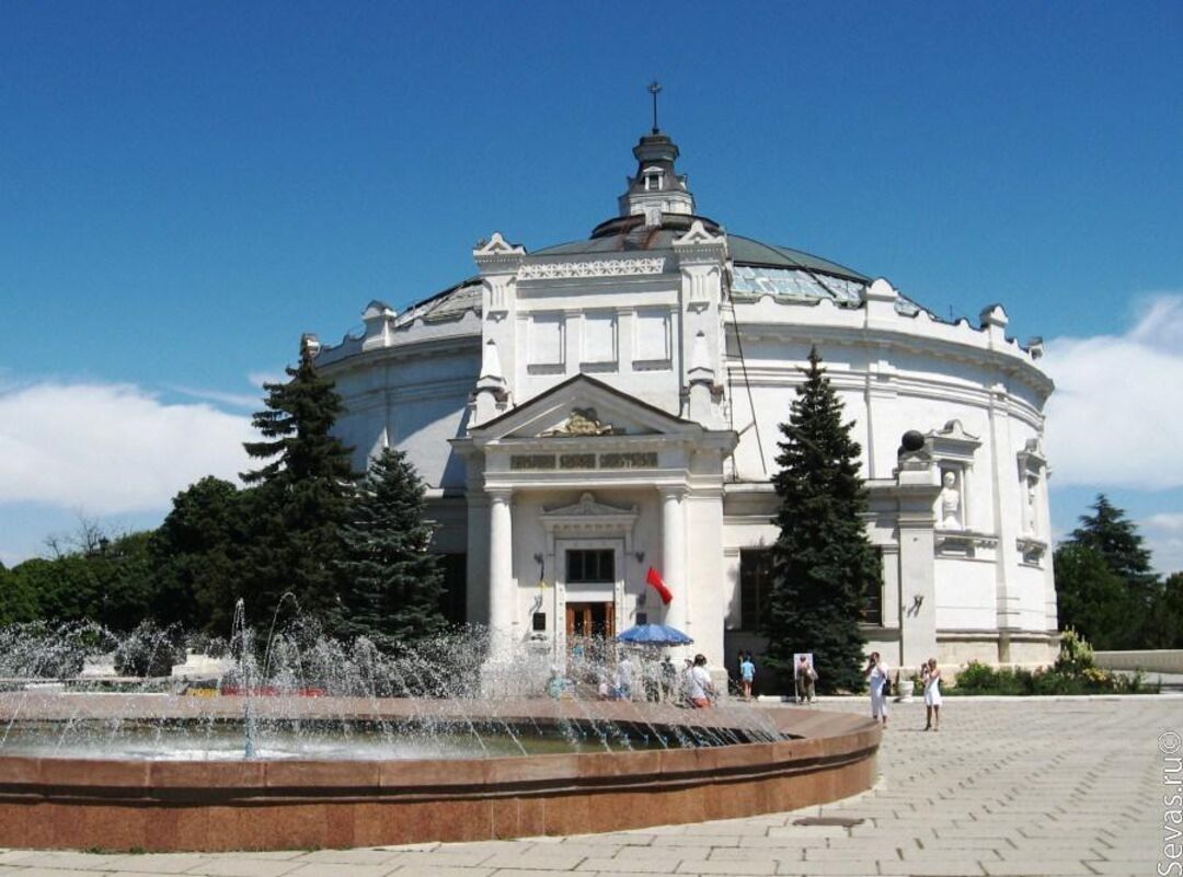 Мемориальный комплекс памятников обороны города в 1854-1855 годах "Исторический бульвар"