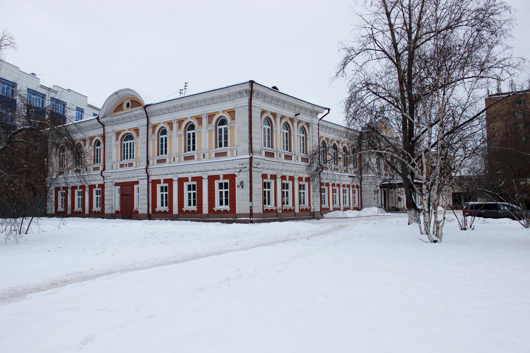 Училище. Касимов улица техническое училище. Техническое училище Иркутск. Техническое училище Чистополь. Крестовоздвиженское училище в Иркутске.