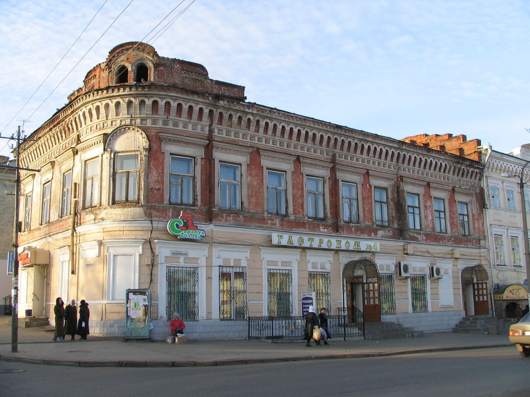 Дом Макарова, 1890-е гг., Удмуртская Республика, город Сарапул, ул.  Горького, 12