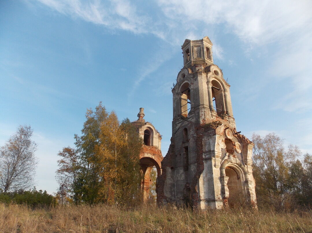 Смоленская область монастырщинский. Каблуково Монастырщинский район. Любавичи Монастырщинский район Смоленской области. Монастырщина Смоленская область Монастырщинский район. Храм Преображения Господня Монастырщинский район.