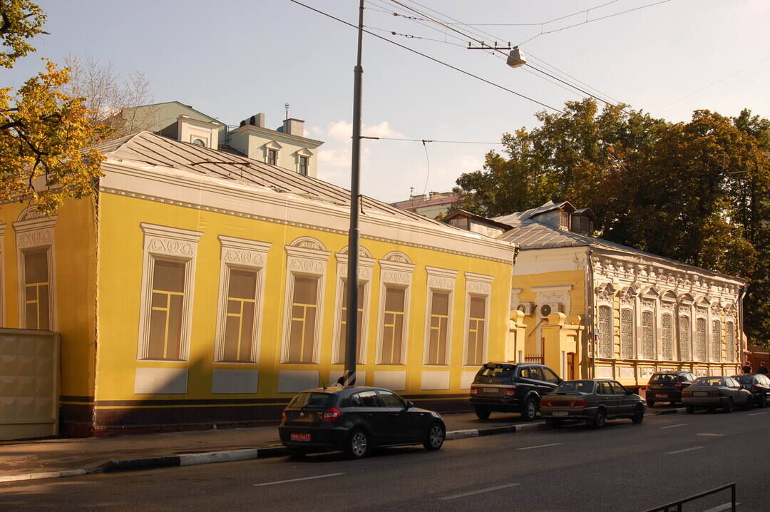 Большая ордынка 21. Городская усадьба Мальцевой Петрова. Москва городская усадьба Мальцевой Ордынка. Улица большая Ордынка, 63. Городская усадьба н. н. Мальцевой – в. в. Петрова.