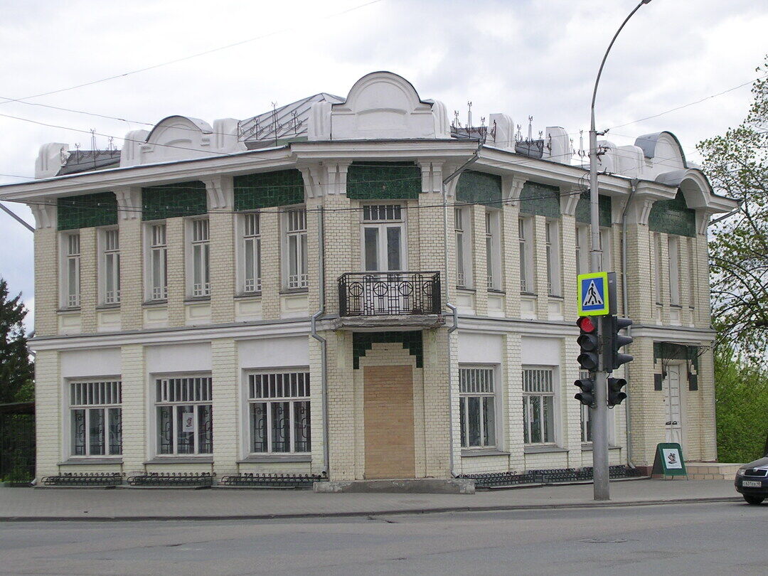 Дом аптекаря нач. XX в. (1910 г.) (Дом Вяжлинского), Липецкая область, г.  Липецк, ул. Ленина, 2