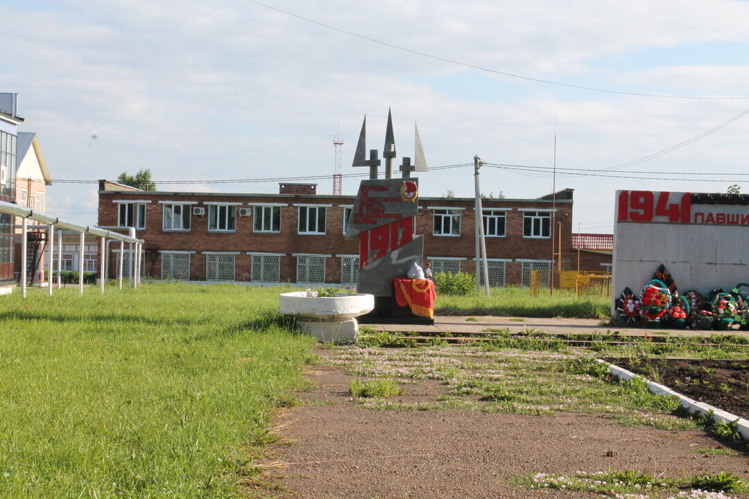 Погода село республика. Поселок кез Удмуртия. Кез Кезский район Удмуртская. Достопримечательности поселка кез Удмуртия. Полом Удмуртия Кезский район.