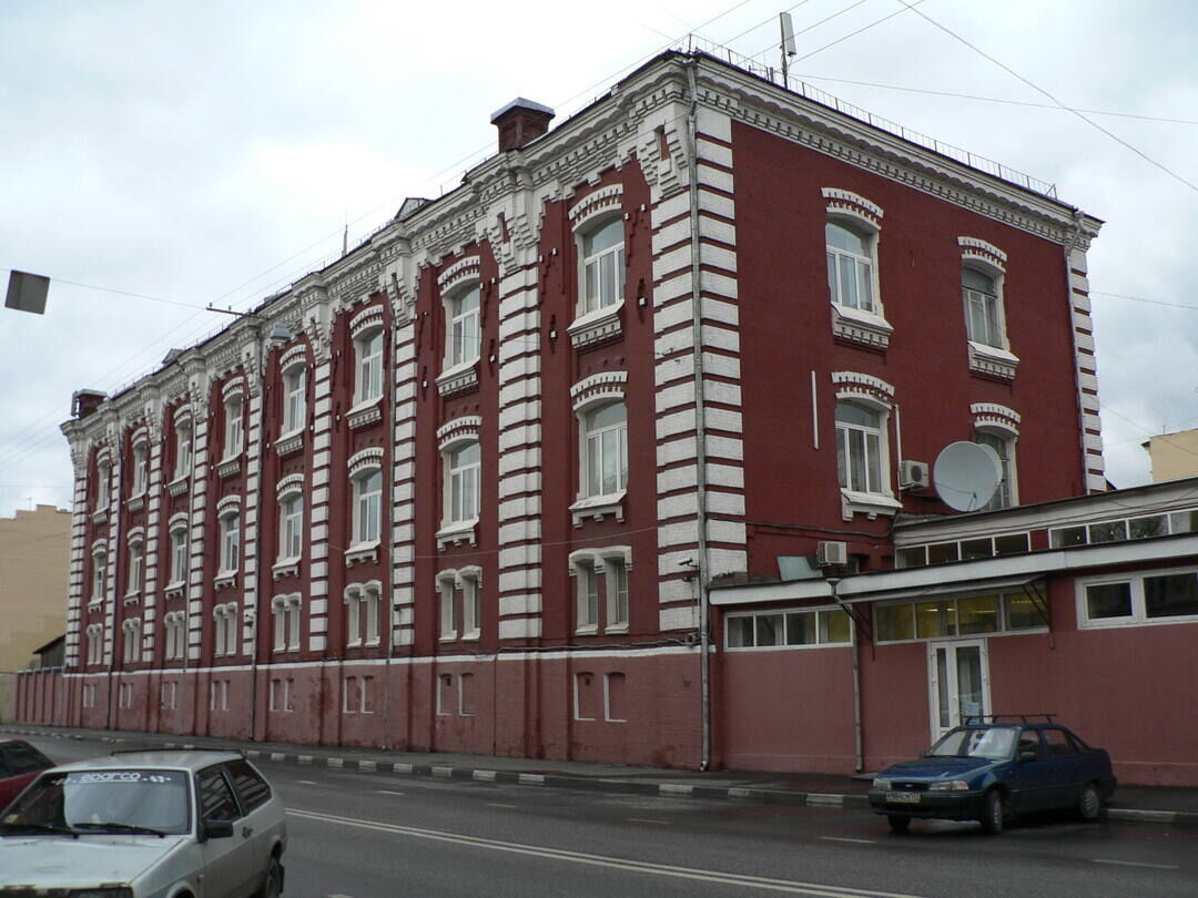 Смирново завод. Склады п.а. Смирнова в Москве Садовническая. Водочный завод Смирновых в Москве. Склады водочного завода Смирнова. Водочные заводы товарищества п а Смирнова.