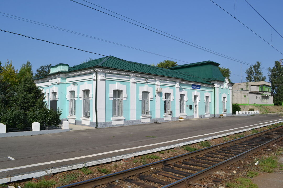 Г волгоград кировский. Станция Бекетовская Волгоград. Железнодорожная станция Бекетовская. Волгоград Кировский район Бекетовка. Станция Панфилово Волгоградская область.