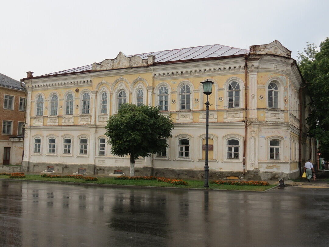 Городская управа/Гимназия женская, Воронежская область, Острогожский район,  город Острогожск, ул. Крамского, 3