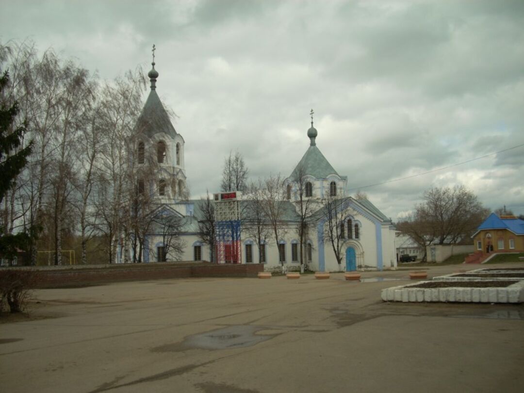 Погода княгинино нижегородской. Княгининский район Княгинино. Город Княгинино Нижегородской области. Княгинино Нижегородская область церкви. Сайт храм Княгинино.