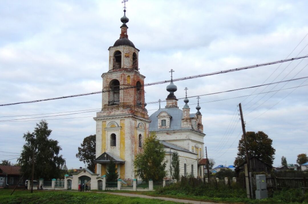 Красный ватрас нижегородская область. Красный Ватрас Спасский район. Красный Ватрас Церковь. Фото красный Ватрас Спасский район Нижегородской области.