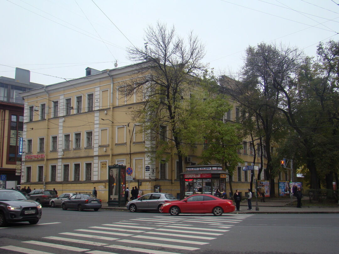 Солдатская казарма, г. Санкт-Петербург, Звенигородская ул., д. 1, литера А