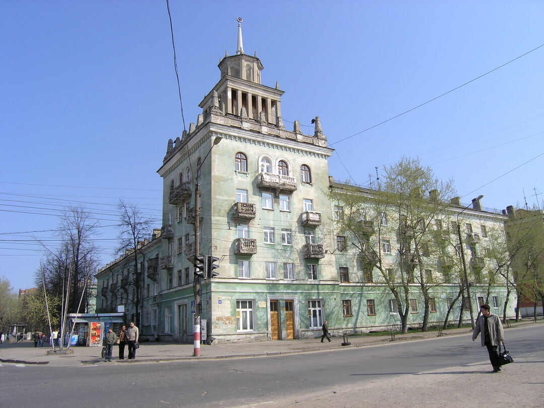 Ул дзержинска нижегородской. Нижегородская область город Дзержинск улица Чкалова. Дом с курдонером Дзержинск на Чкалова. Чкалова 14 Дзержинск. Нижегородская область город Дзержинск проспект Чкалова.