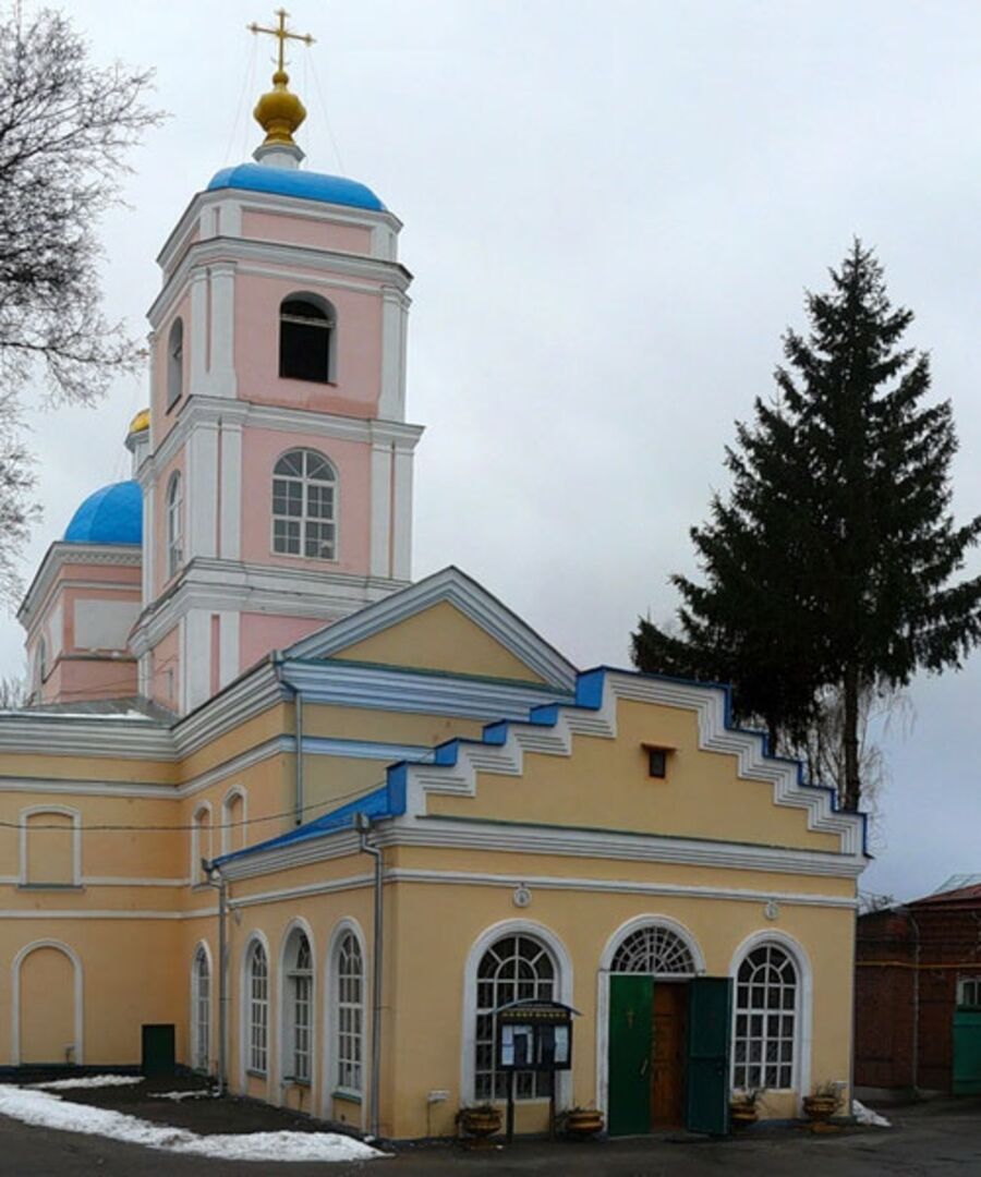 Церковь ул чернышевского. Храм Димитрия Солунского Курск. Введенская Церковь (Курск). Г Курск Церковь ул Дзержинского.