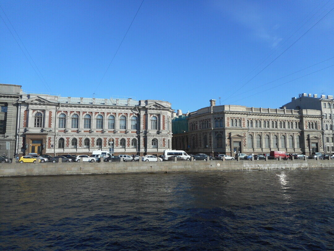 Министерство финансов, Санкт-Петербург, набережная реки Фонтанки, дом 70-72-74,  литеры Б, В, дом 76, литеры А, В, Г, дом 78