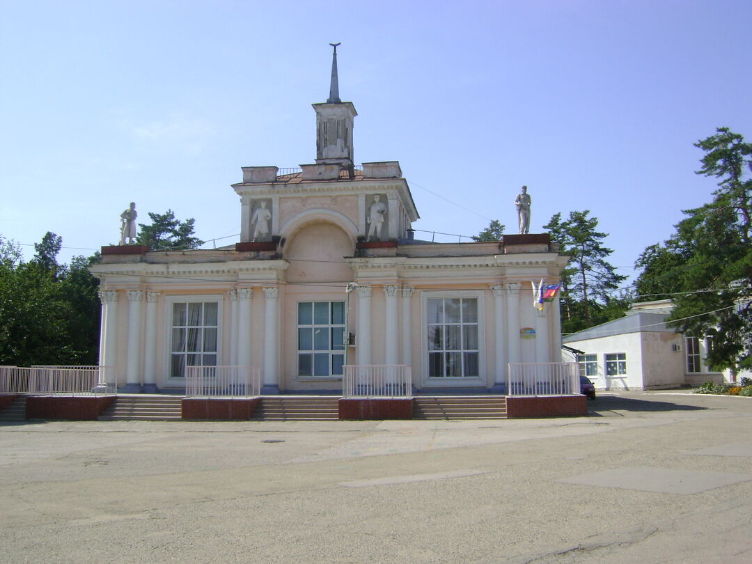 Комплекс зданий краевой выставки сельского хозяйства, Краснодарский край,  г. Краснодар, ул. Московская, 65; ул. Московская, 55/4; ул. 40 лет Победы,  29/7