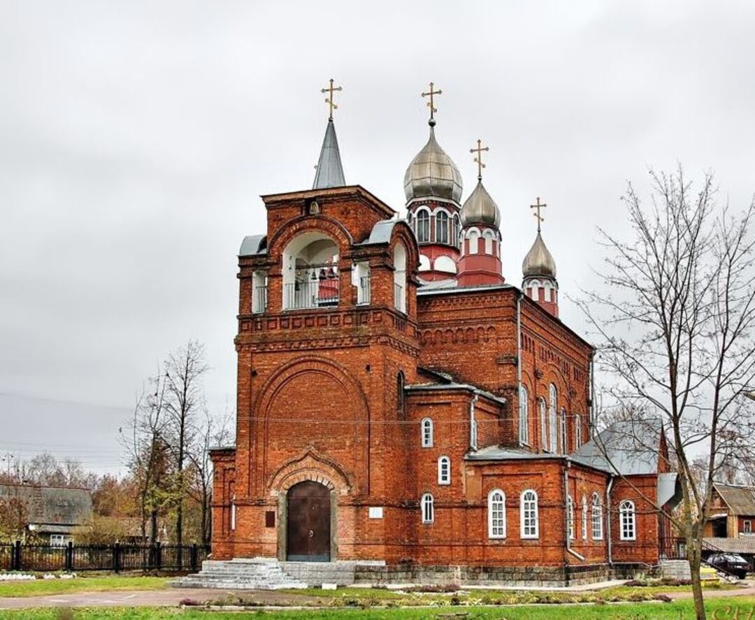 Чудово новгородская область. Чудово храм Казанской Божией матери. Новгородская область город Чудово, храм Казанской Божьей матери. Приход Казанской иконы Божией матери в Чудово. Чудово Церковь Казанской иконы.