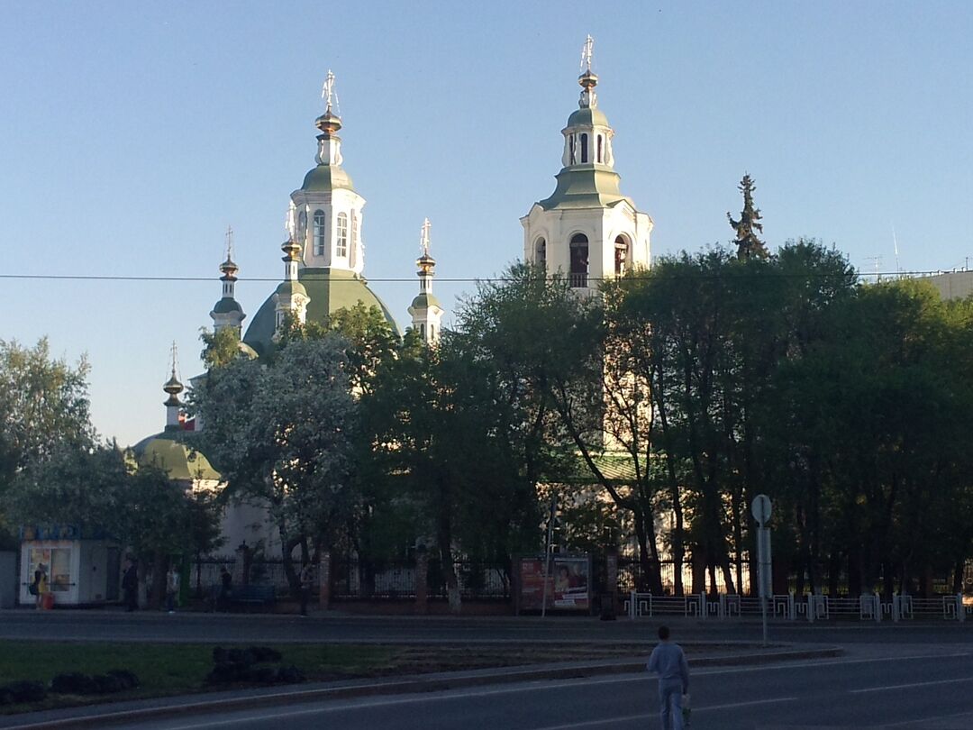 Крестовоздвиженский храм тюмень. Крестовоздвиженская Церковь Тюмень. Крестовоздвиженская домовая Церковь. Тюменские церкви фото.